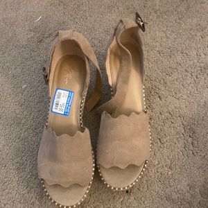 Wedge heel size 10 NWT